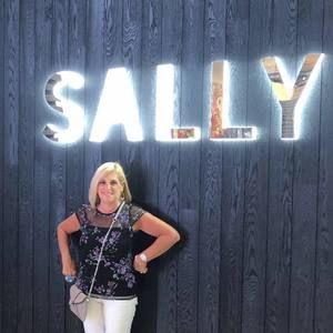 Meet your Posher, Sally